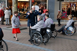 Klik op de foto om deze te vergroten...