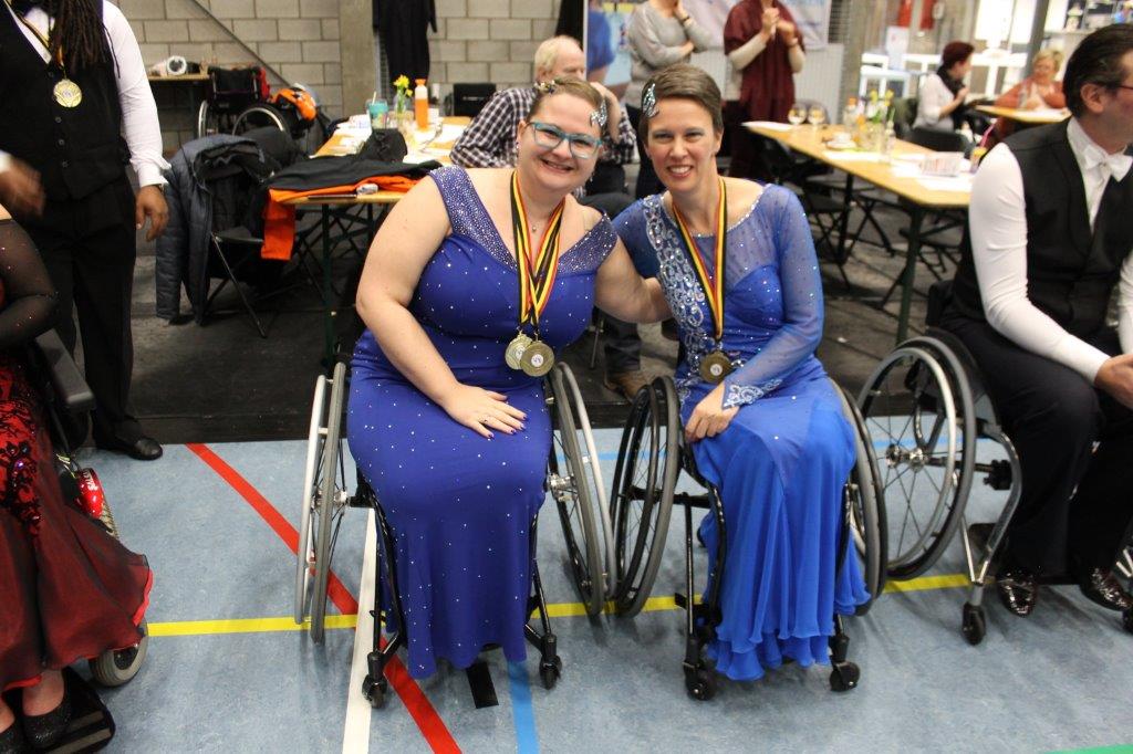 Klik op de foto om deze te vergroten...