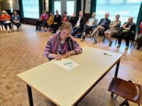 Klik op de foto om deze te vergroten...